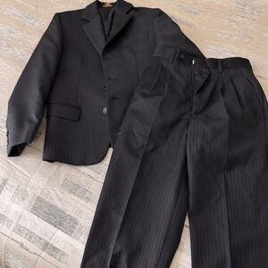 LOUIS DELL'OLIO Black Pin Strip Kids Suit size 8